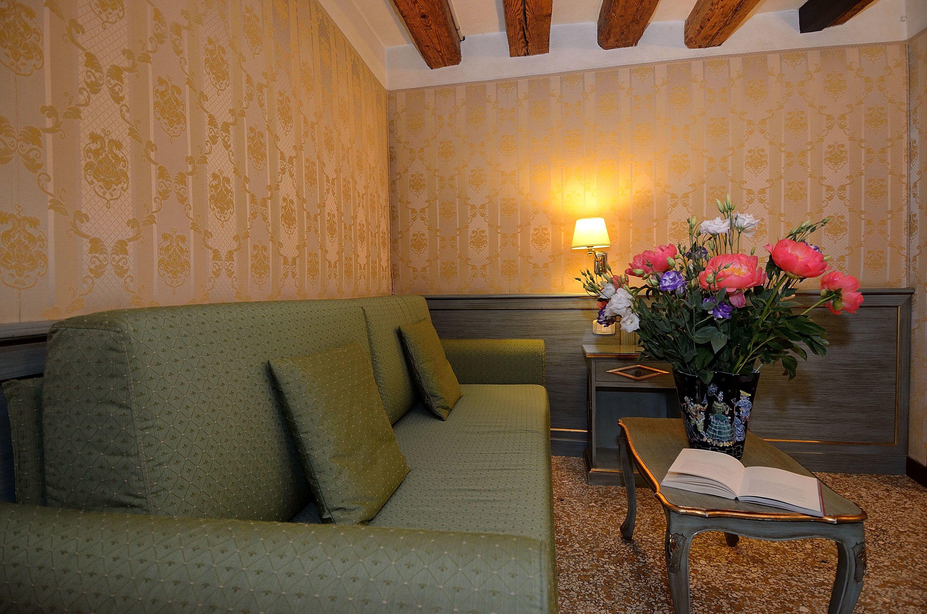 Junior Suite Canal View